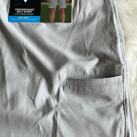 🆕 Callaway Performance Golf Short with Media Pocket Gray Size 42 - Picture 4 of 10